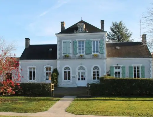 Mairie de La Chapelle-Souef