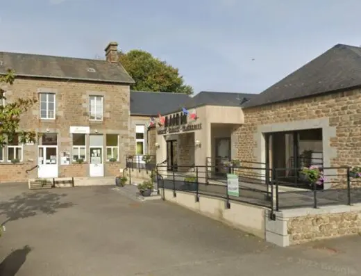 Mairie de Saint-Bomer-les-Forges