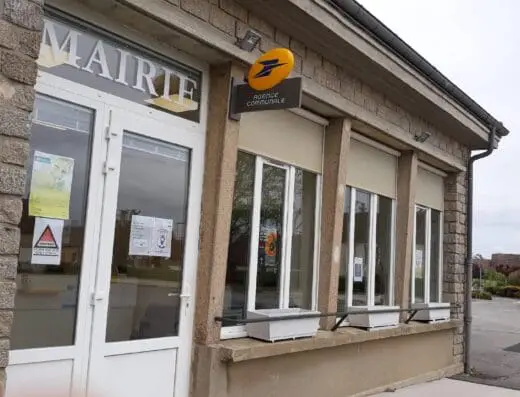 La Poste Agence Communale LE PIN LA GARENNE MAIRIE