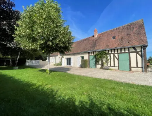 Fermette à vendre BROU.
