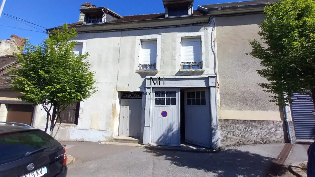 Belle maison de centre ville — photo 2/5