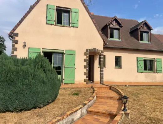 Maison à vendre La Bazoche Gouet 5 pièce(s) 123 m2