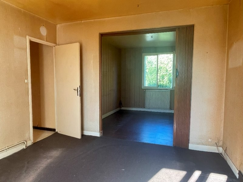 Pavillon de plain-pied à vendre LA BAZOCHE GOUET — photo 5/8