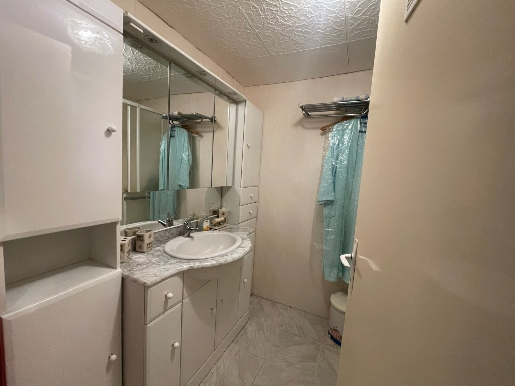 Maison ancienne à vendre BEAUMONT LES  AUTELS. — photo 6/8