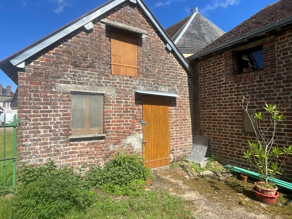 Maison de village proche LA BAZOCHE GOUET. — photo 2/8