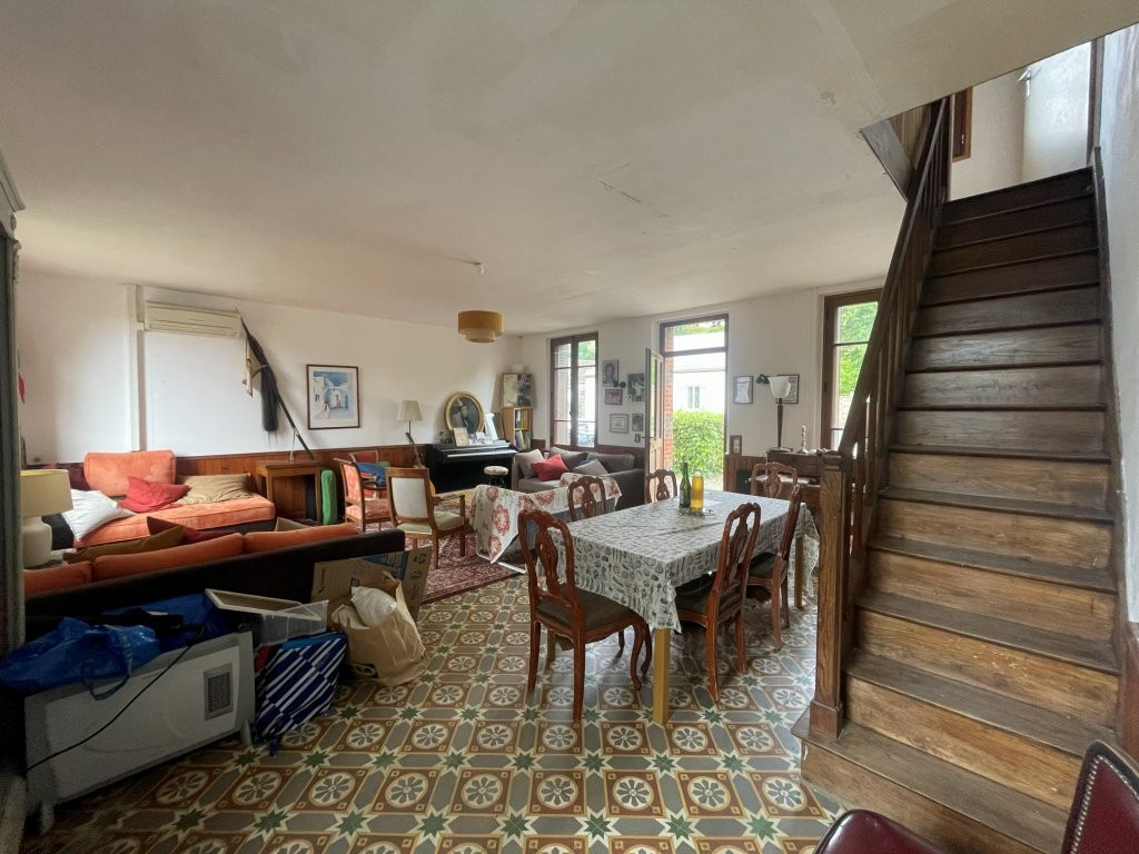 EXCLUSIVITE. Village proche la Bazoche Gouet. Maison ancienne à vendre. — photo 8/8