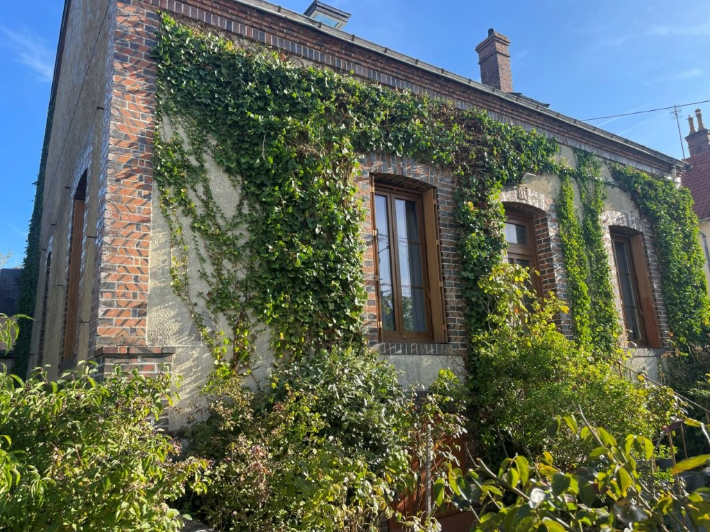 Maison de village avec jardin clos. — photo 3/8
