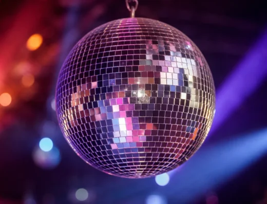 Soirée dansante « Des années 80 à nos jours »
